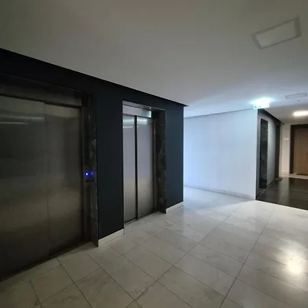 Sun Tower Z Parkingiem *